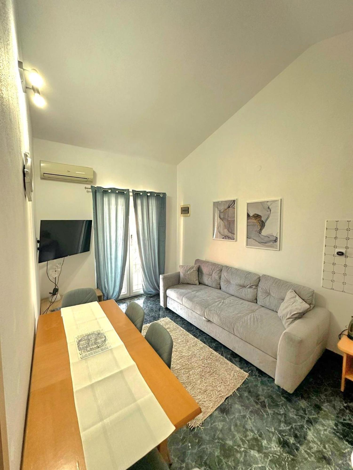 Green Garden Appartement Vodice Kamer foto