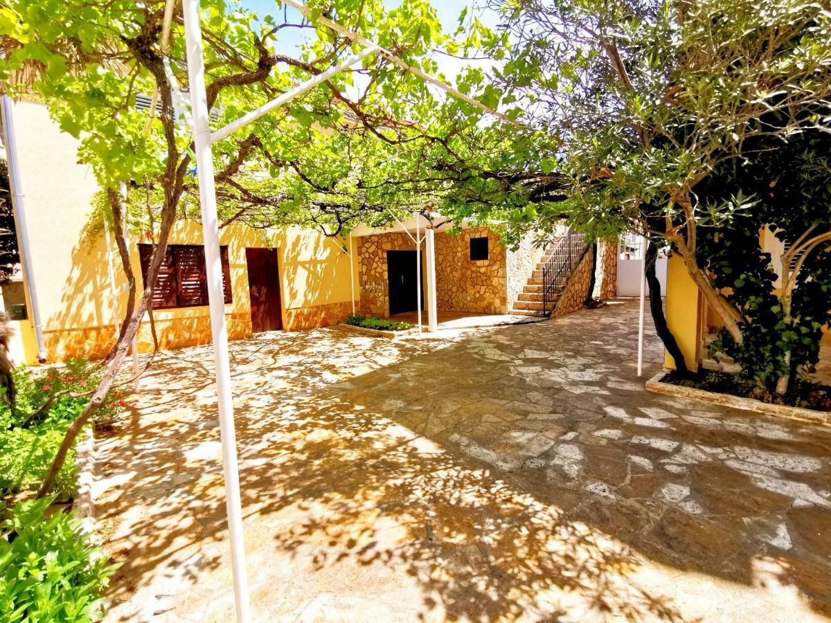 Green Garden Appartement Vodice Buitenkant foto